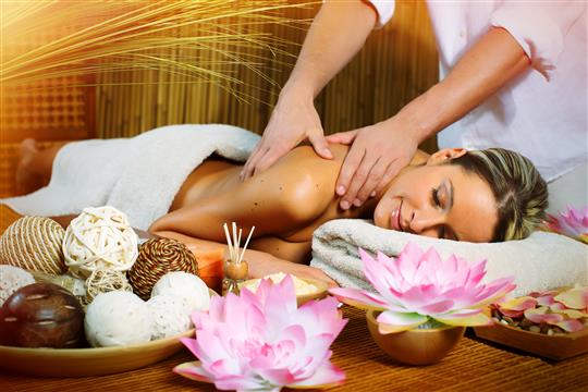 Female Massage Therapist and Holistic Therapy L...'s photo #20382_1635448135.