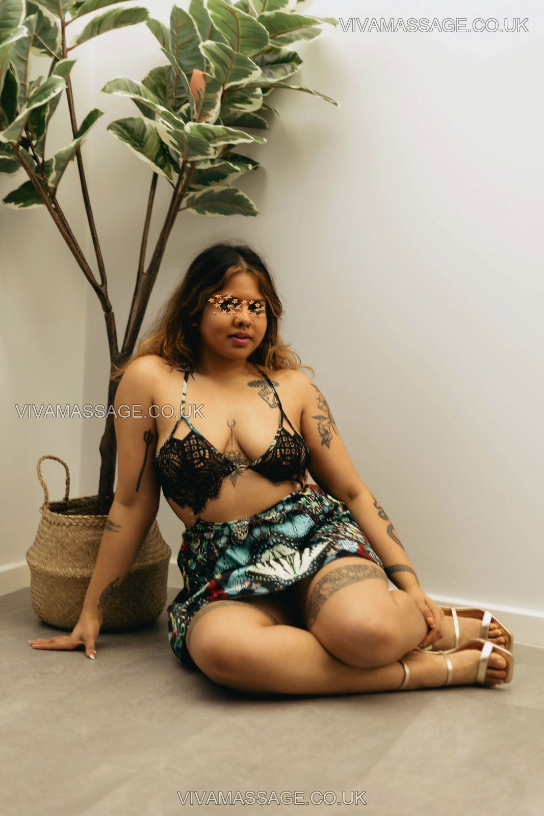 Photo 1 of desi-derata