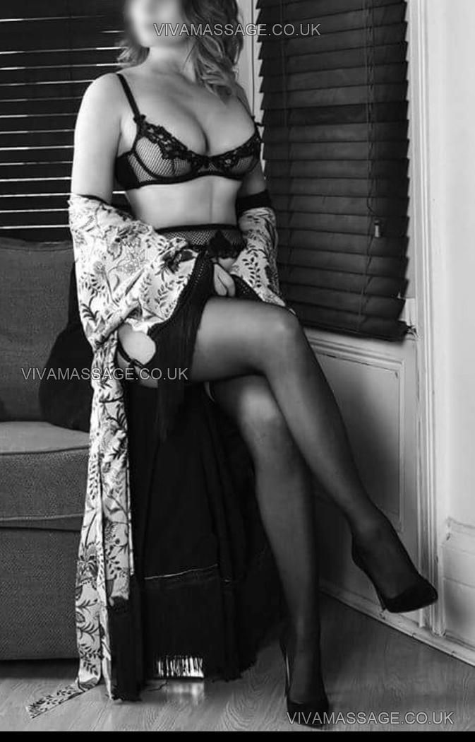 Photo 10 of CharlottexxJane