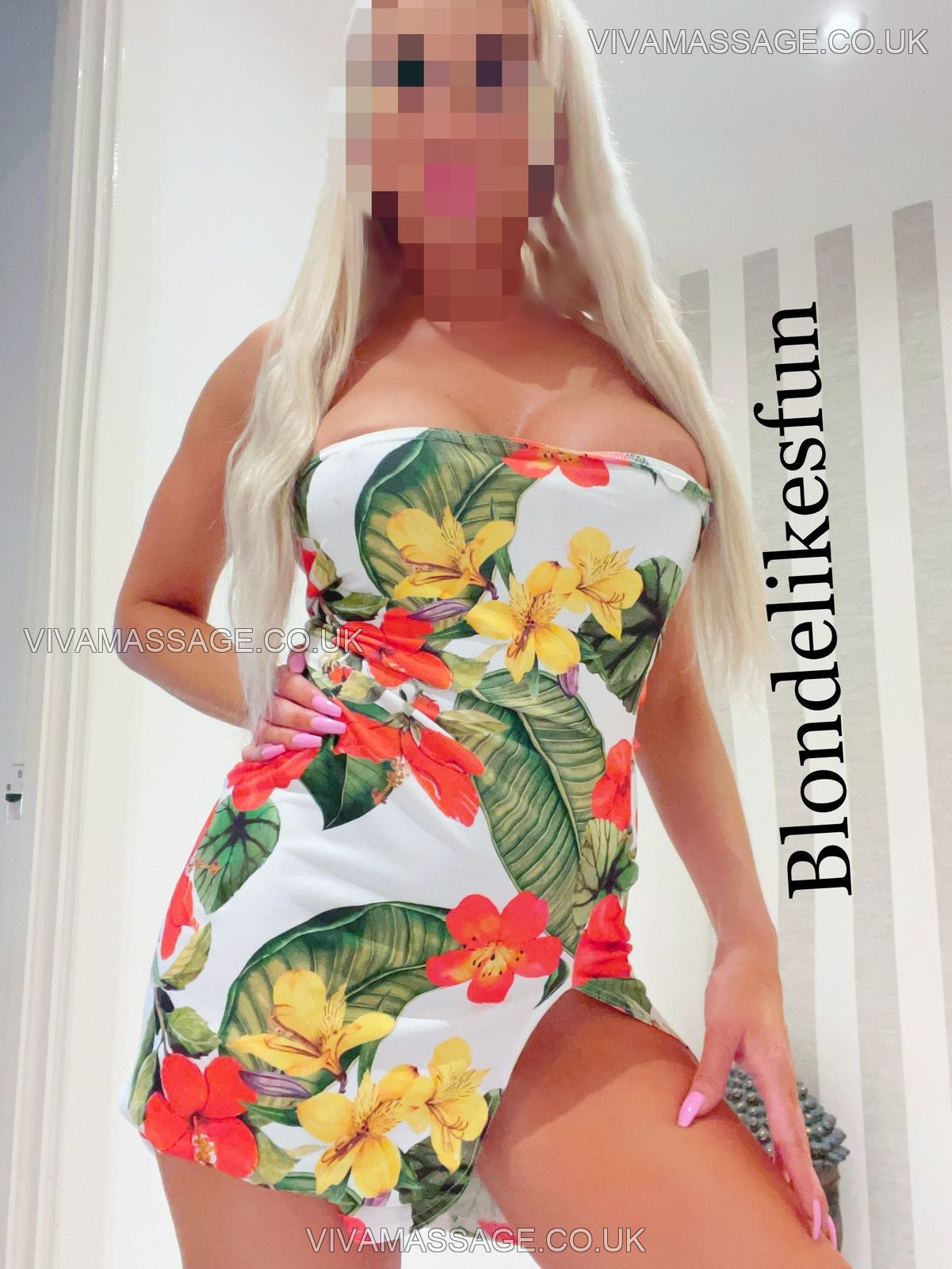 Photo 3 of xx BlondeLikesFun xx