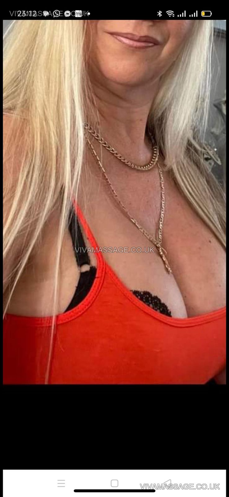 Photo 4 of English & Sexy
