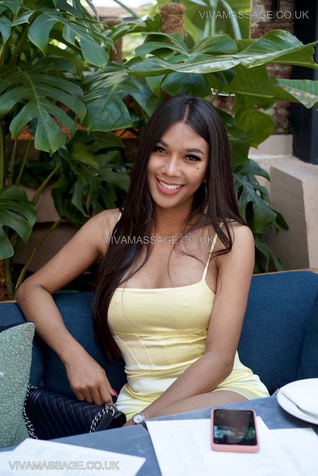 Photo 3 of Julia Anal Princess