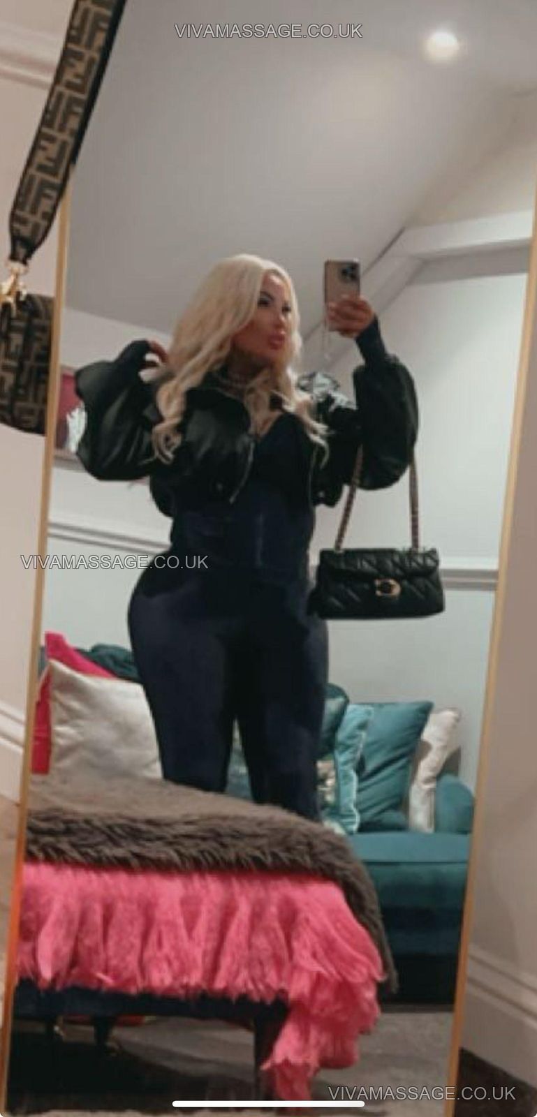 Photo 5 of EnglishBarbie_Milf
