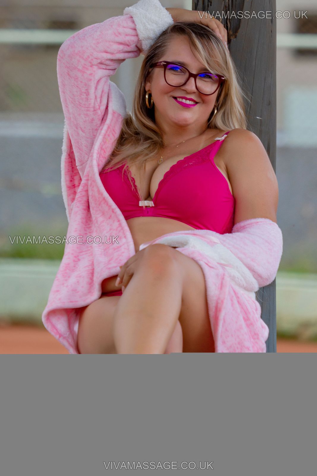 Photo 10 of Hot Latina Hannah