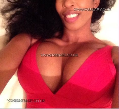 Photo 2 of Candazee