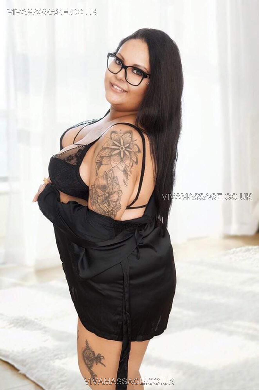 Photo 5 of Bbw Busty Vicky