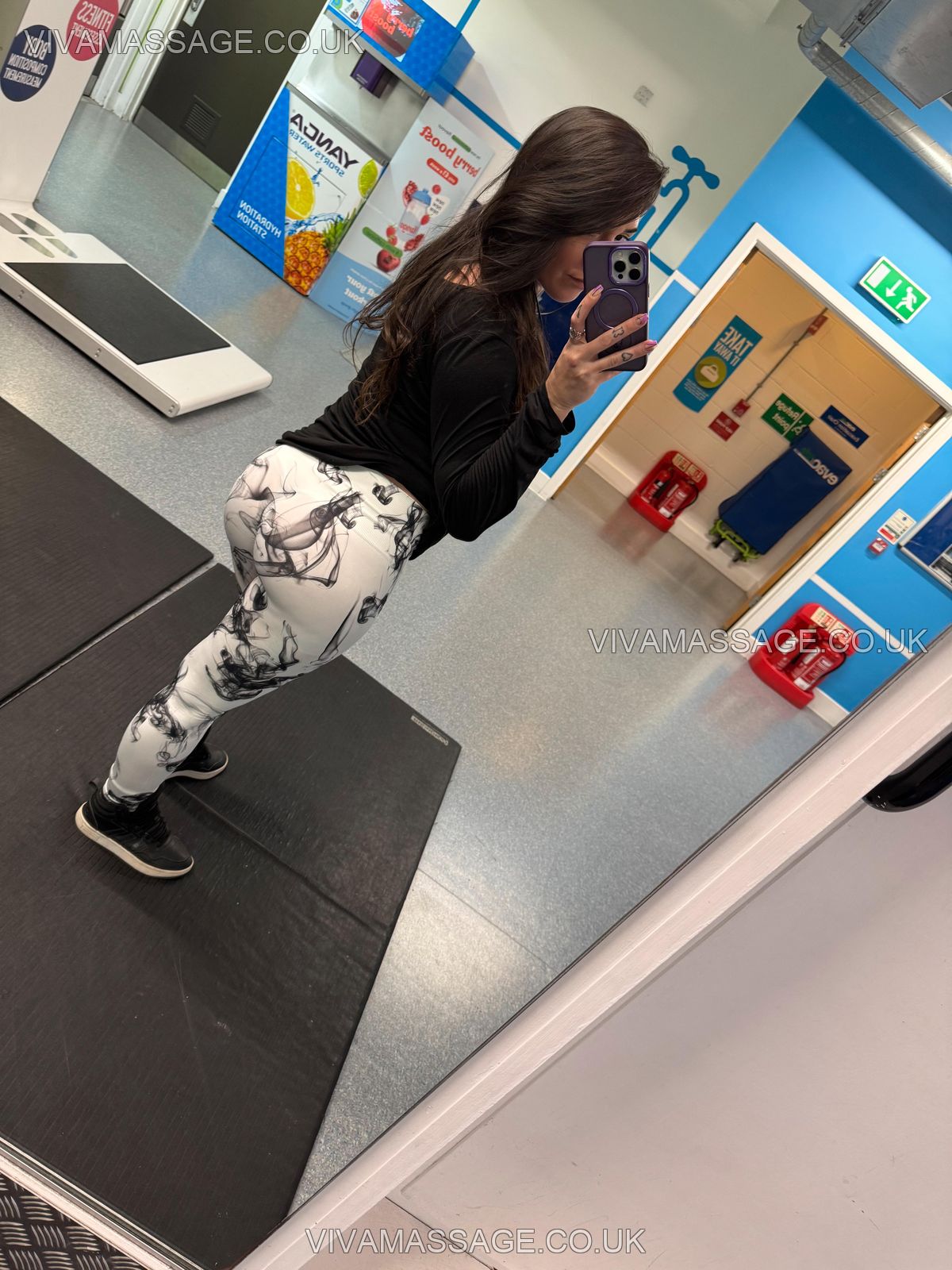 Photo 8 of saraharoundtheworld1