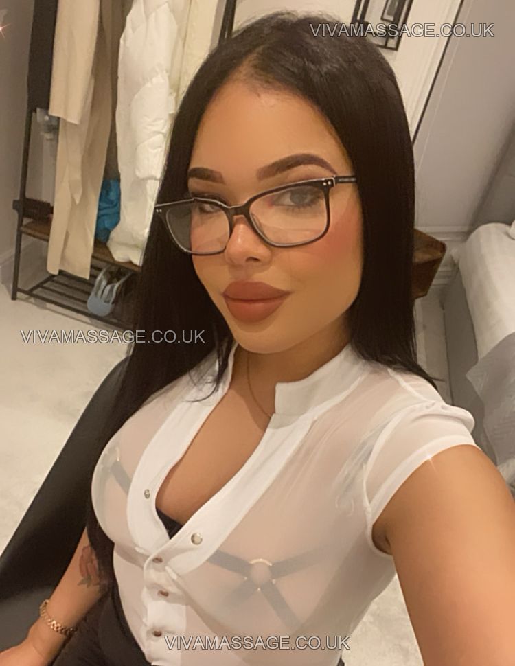 Photo 2 of BEAUTIFUL CHARLOTTE_