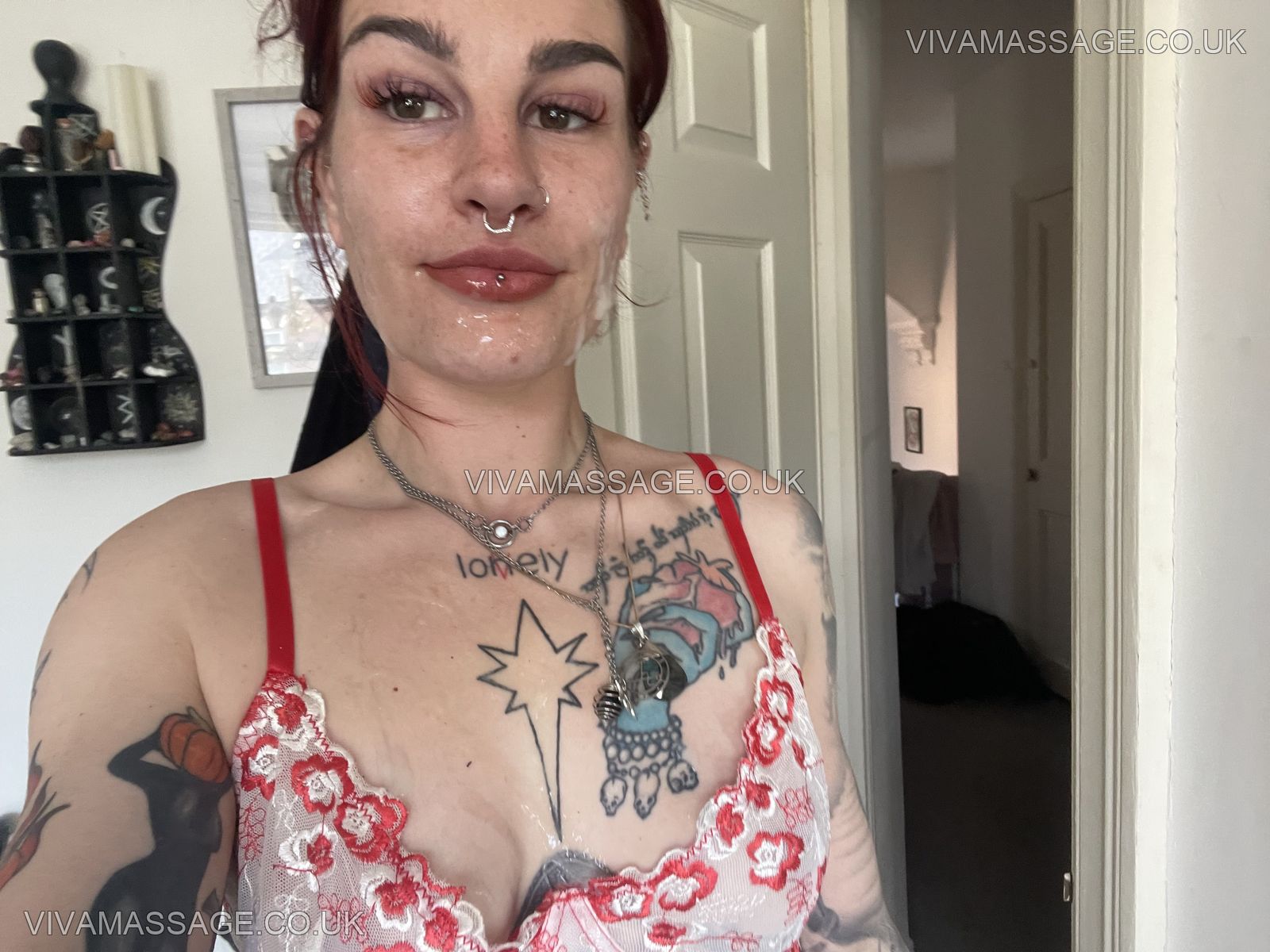 Photo 6 of lunatheslut