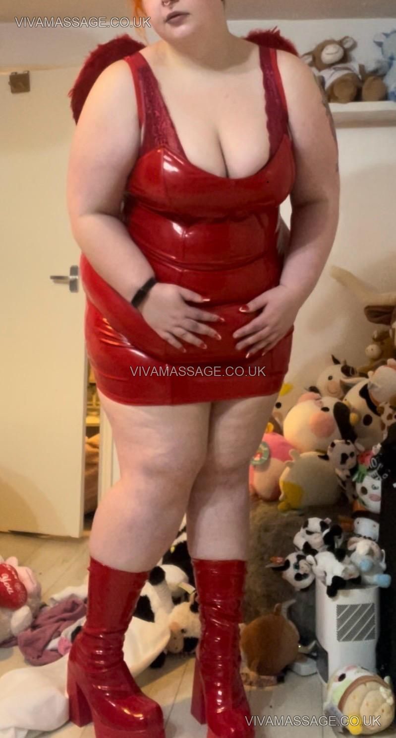 Photo 3 of SluttyBunni20