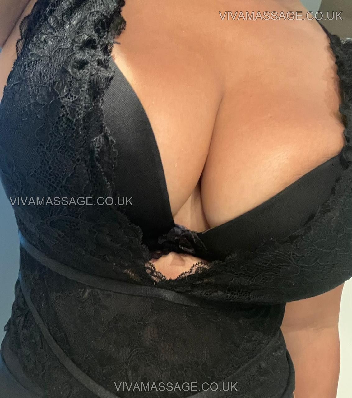 Photo 9 of BRITISH_SEXY_RUBY