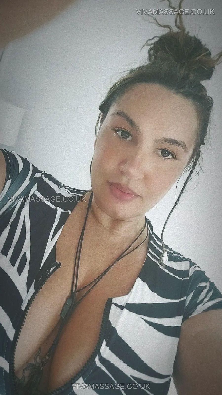 Photo 6 of BuxomBeauty4U