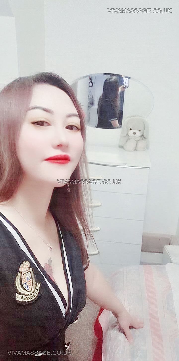 Photo 2 of orientalgirl2016