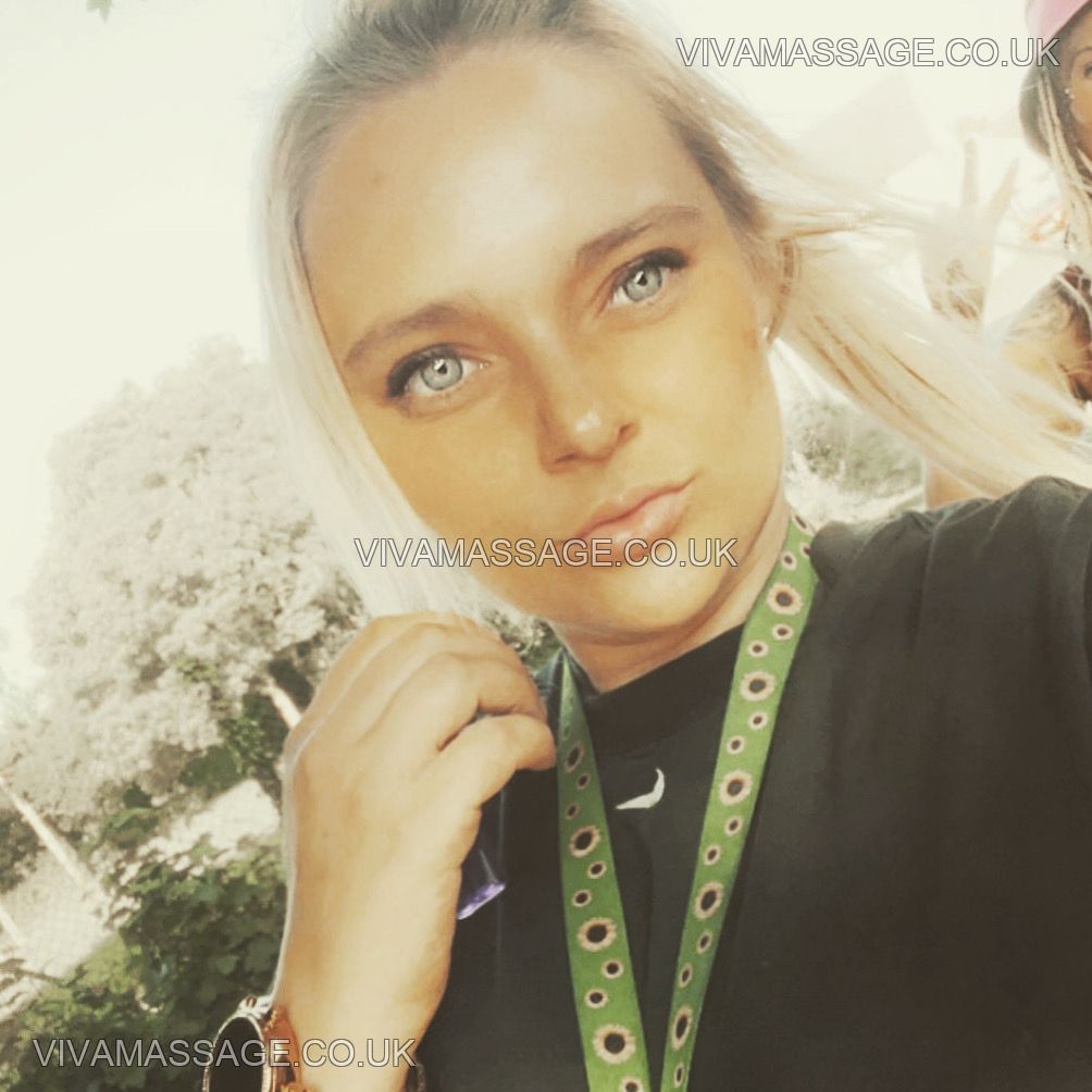 Photo 4 of larissa-rabbit