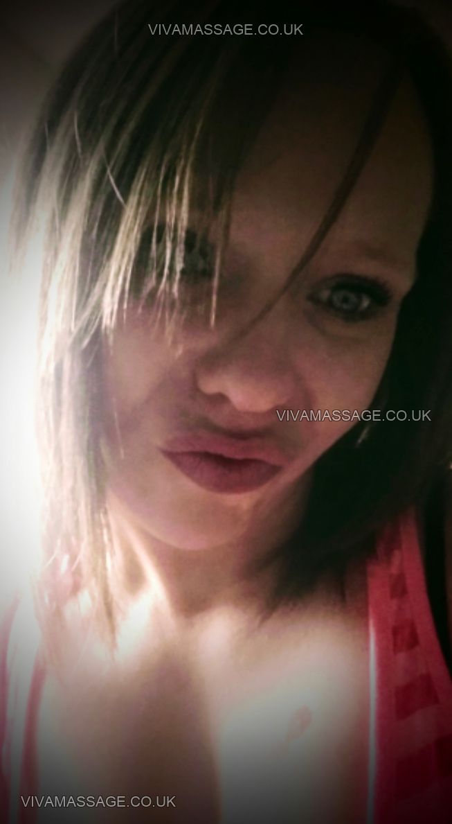 Photo 3 of jennababe