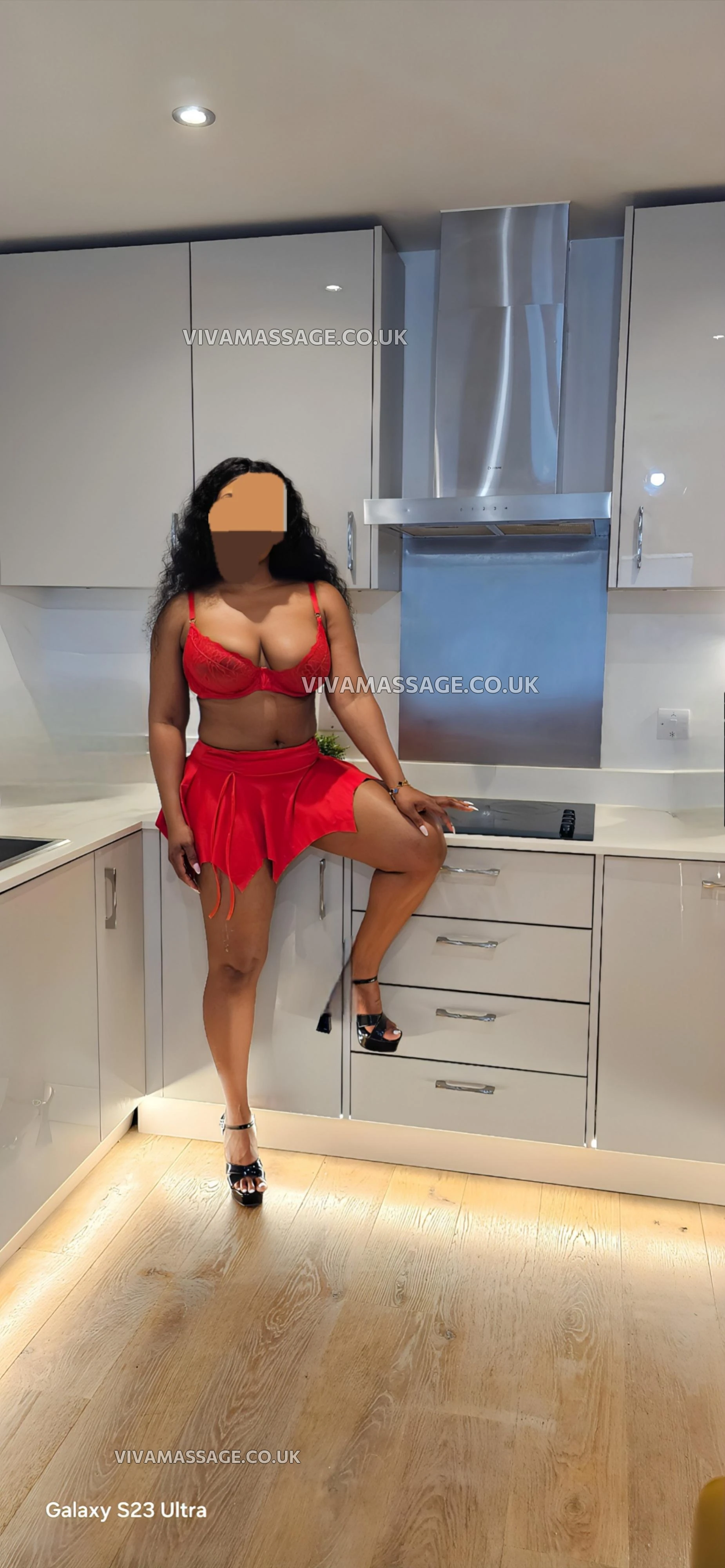 Photo 1 of Rossy sweet