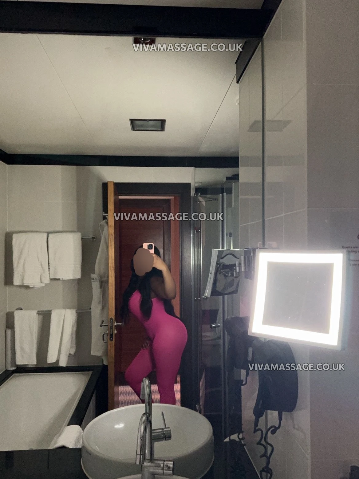 Photo 41 of Pretty_Ari