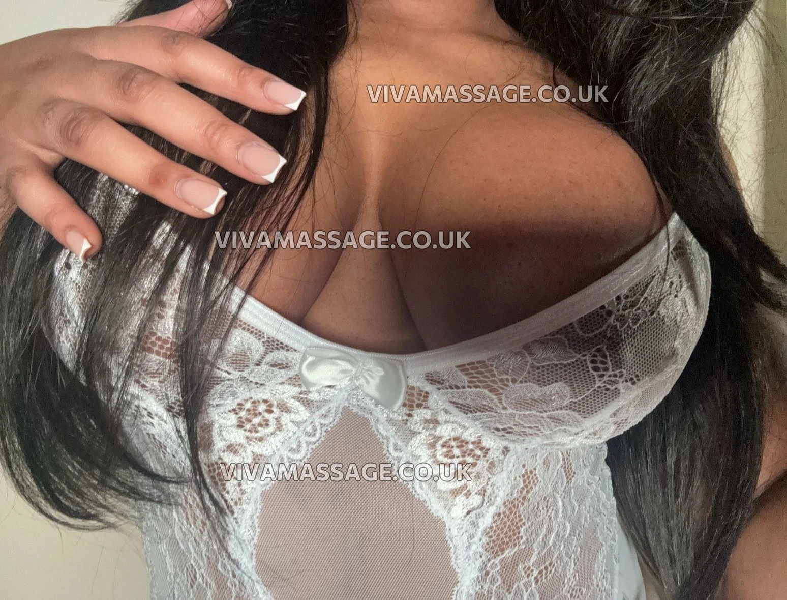 Photo 46 of Pretty_Ari