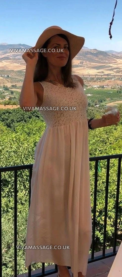 Photo 31 of B0nnieBr0wn