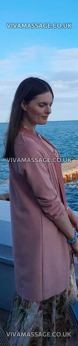 Photo 42 of B0nnieBr0wn