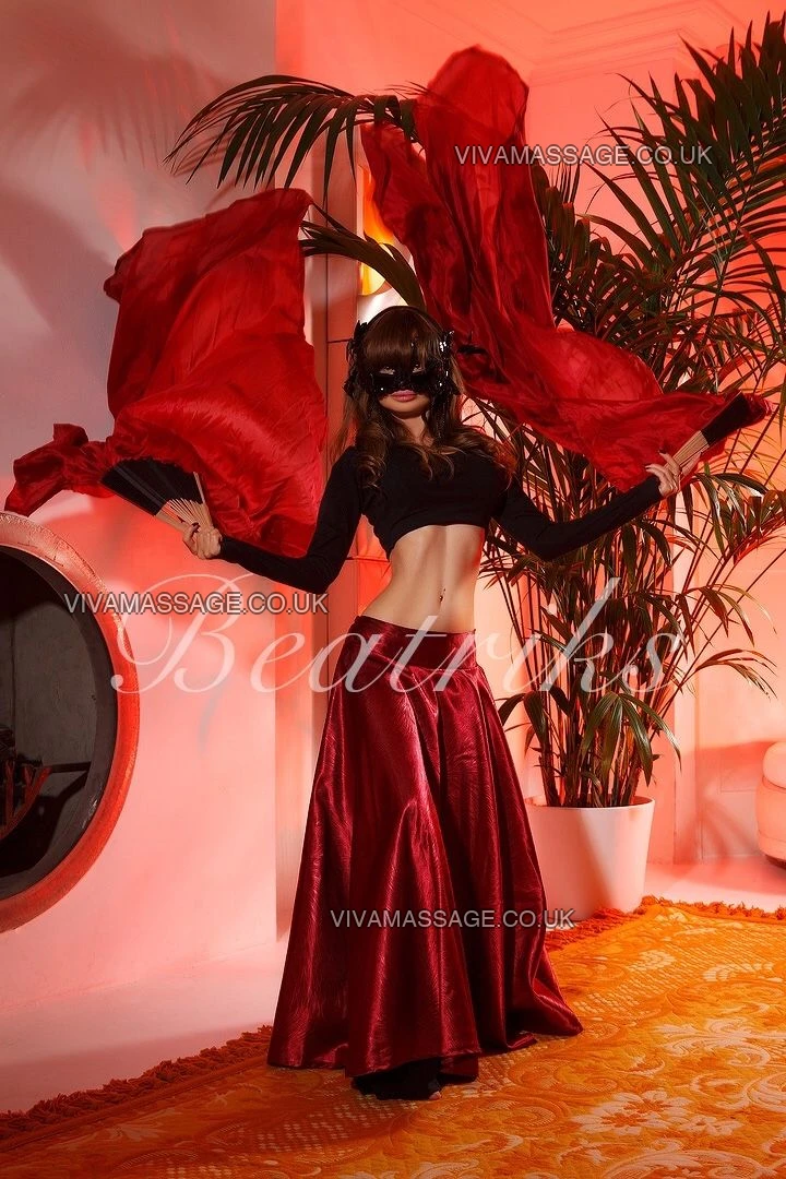 Photo 6 of LuckyBeatriks 