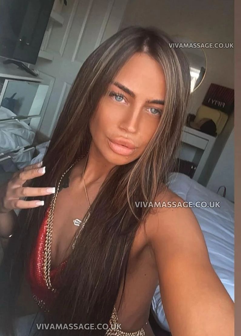 Photo 1 of Lucy rich