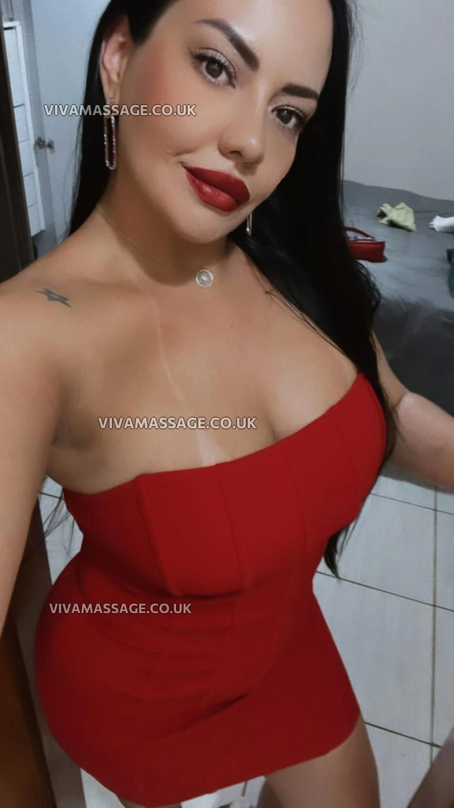 Photo 3 of Latina_KhloeUK