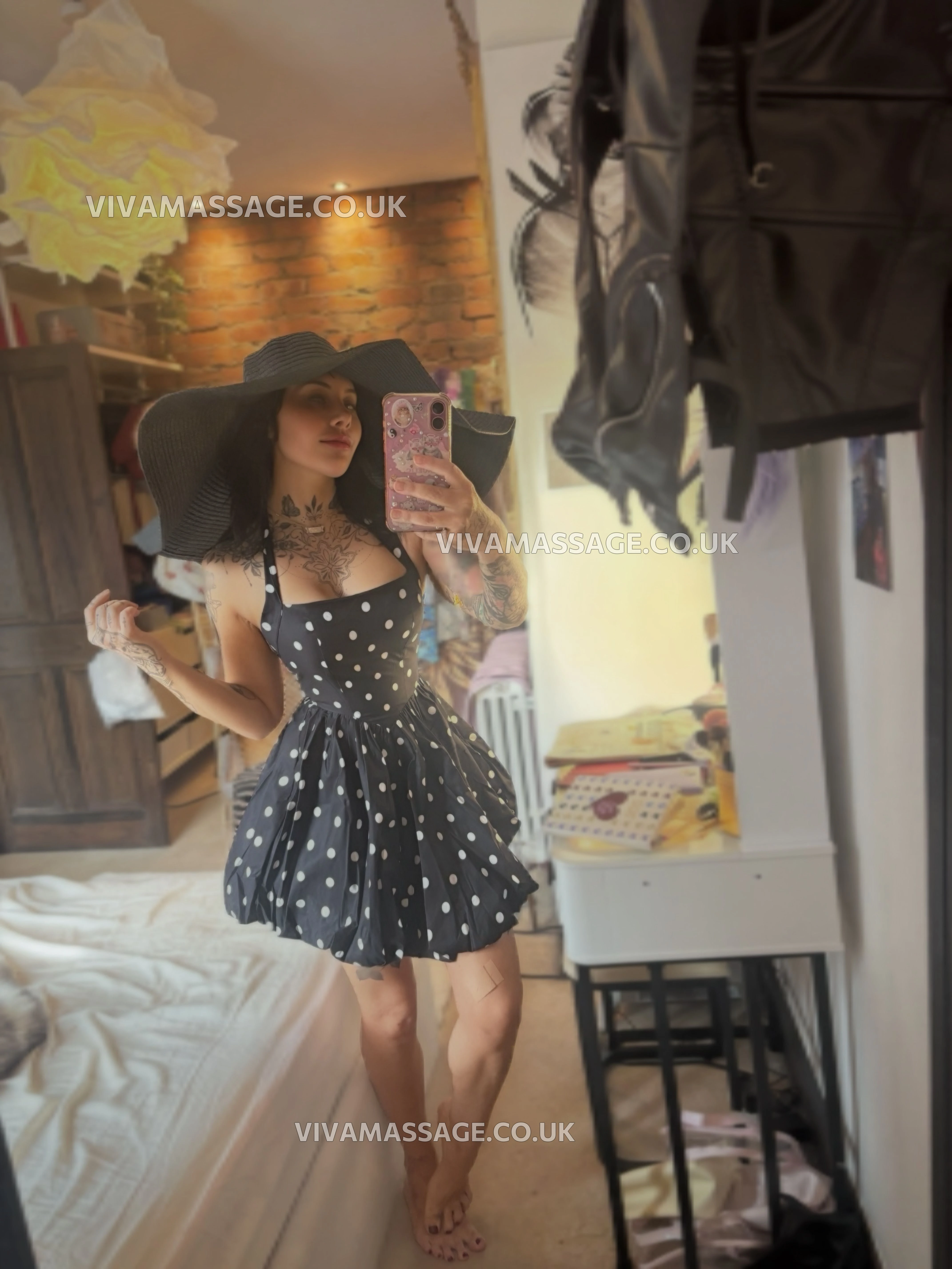 Photo 1 of LANA ROSE