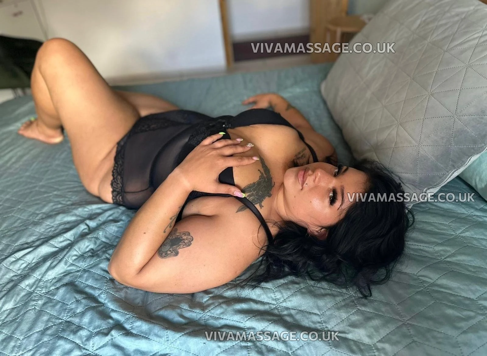 Photo 8 of CurvyBrenda