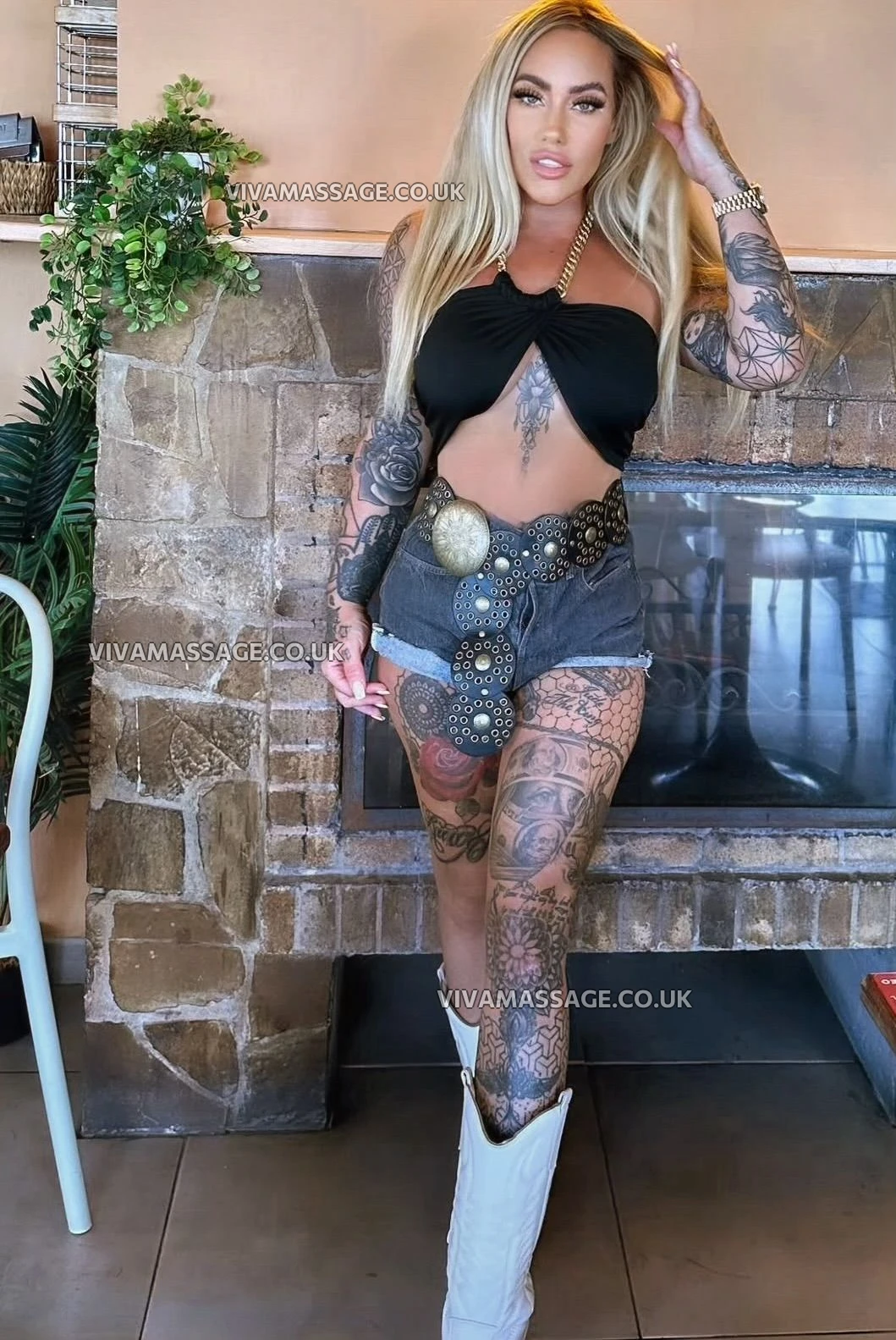 Photo 6 of English-dollyx