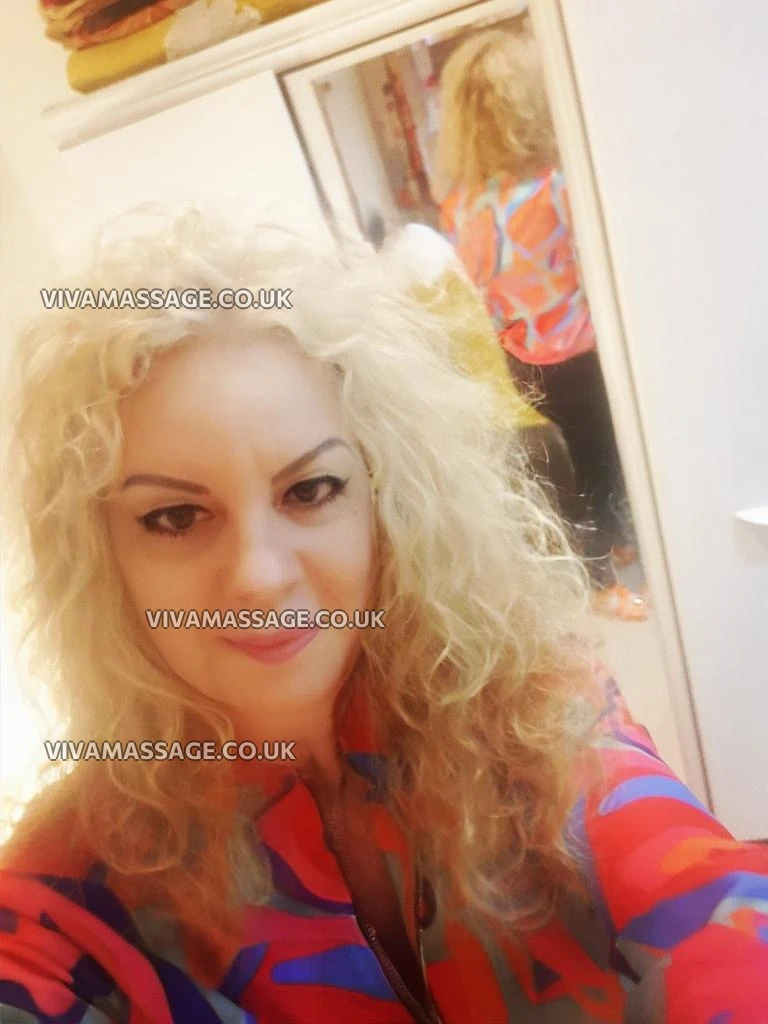 Photo 4 of Naughty Rih@nnagfe