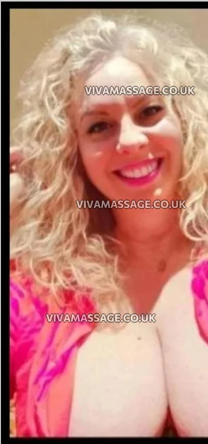 Photo 18 of Naughty Rih@nnagfe