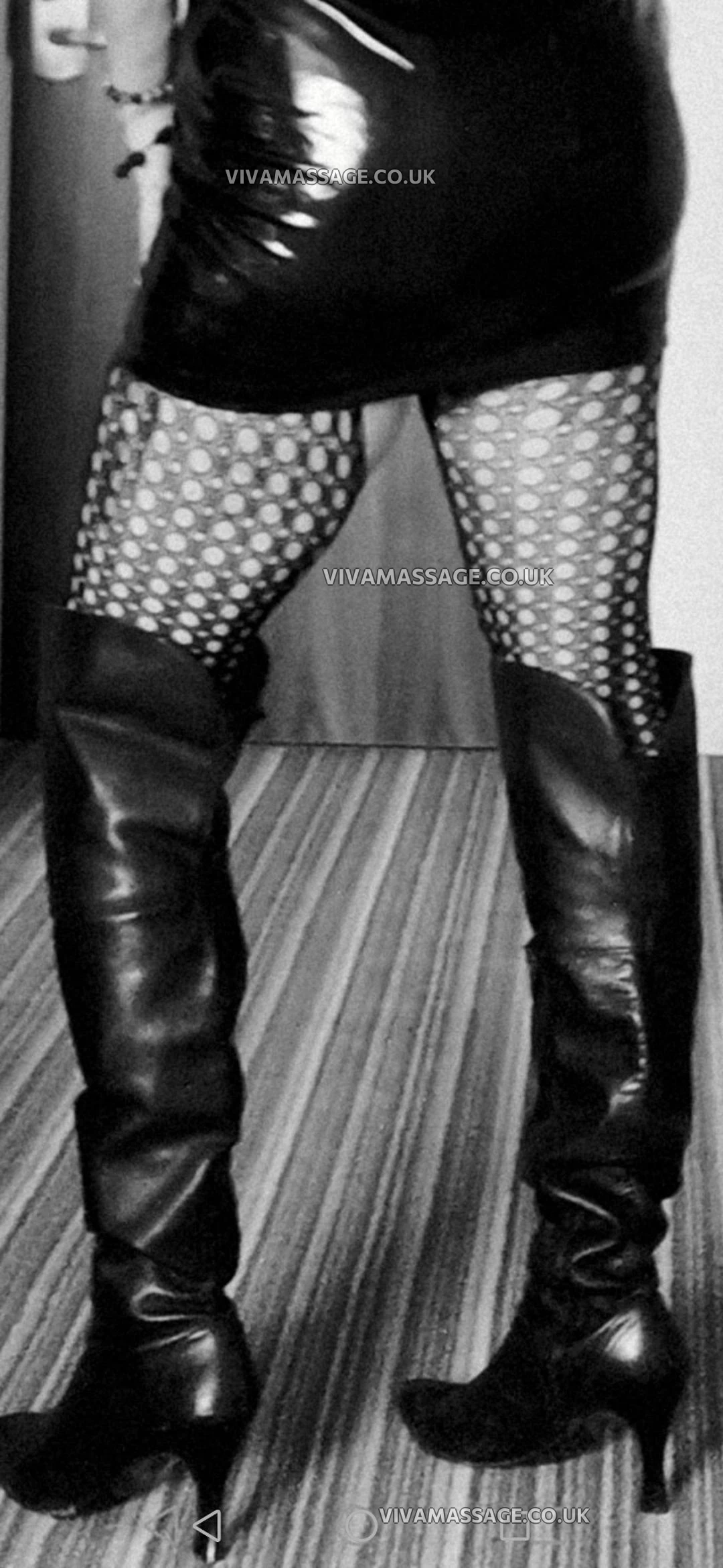 Photo 11 of Exclusive Izzy