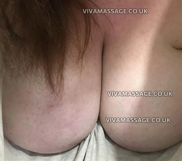 Photo 4 of Abbie_Kent