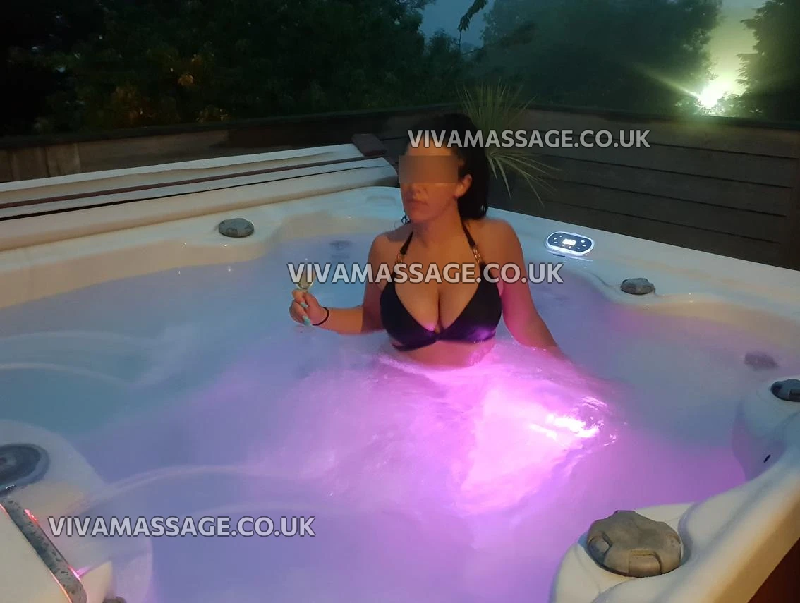 Photo 9 of A Goddess jaymie 