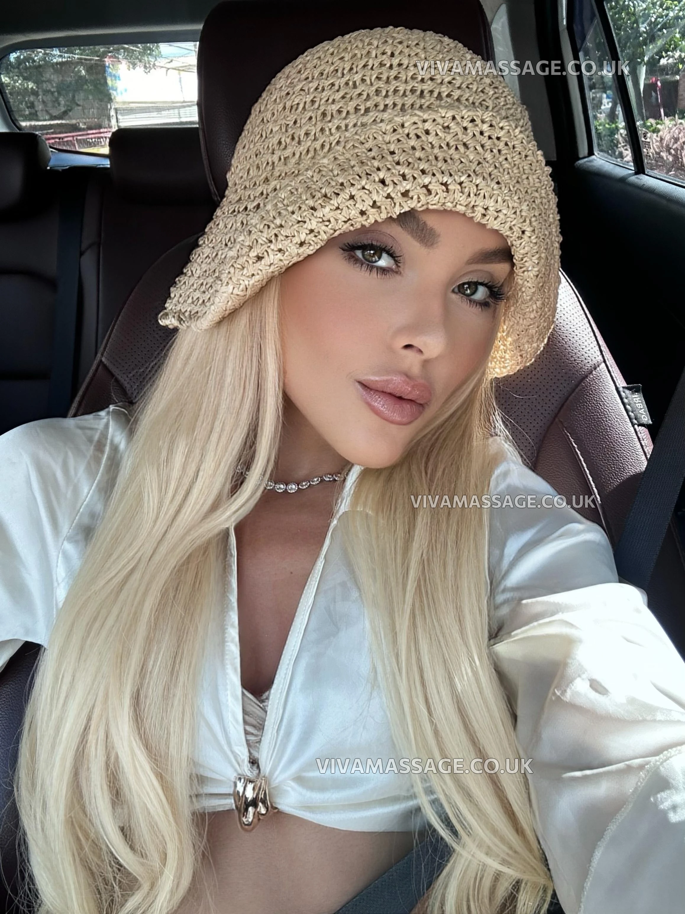 Photo 29 of STUNNING BLONDE 