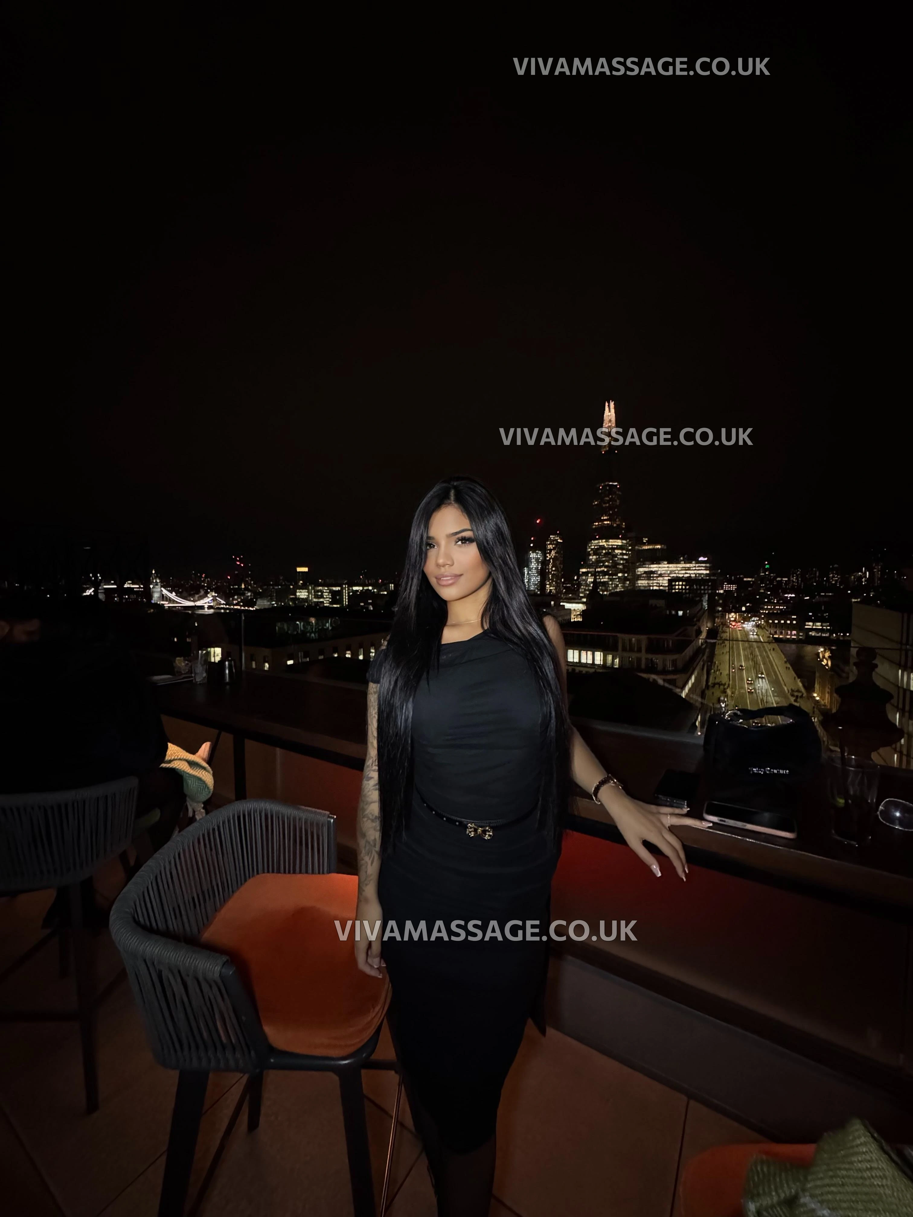 Photo 4 of Nicolle Br xx