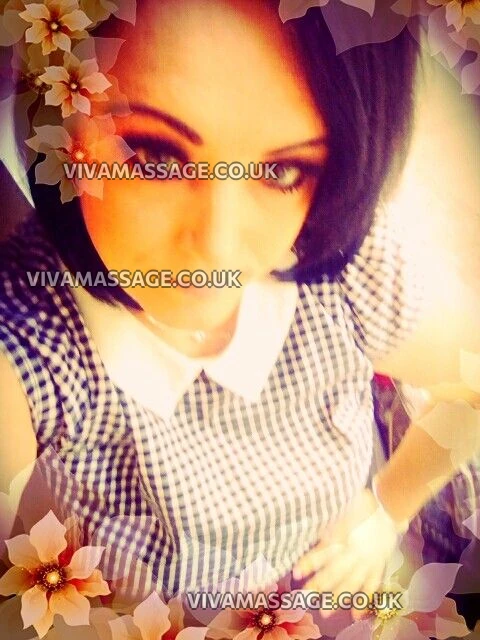 Photo 3 of Abbie Taylor