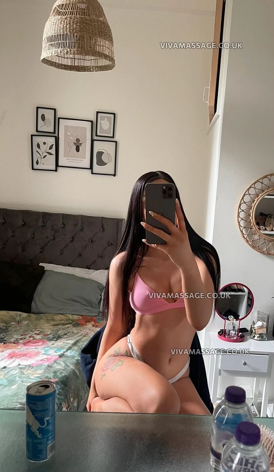 Photo 2 of BritishSkylarr 