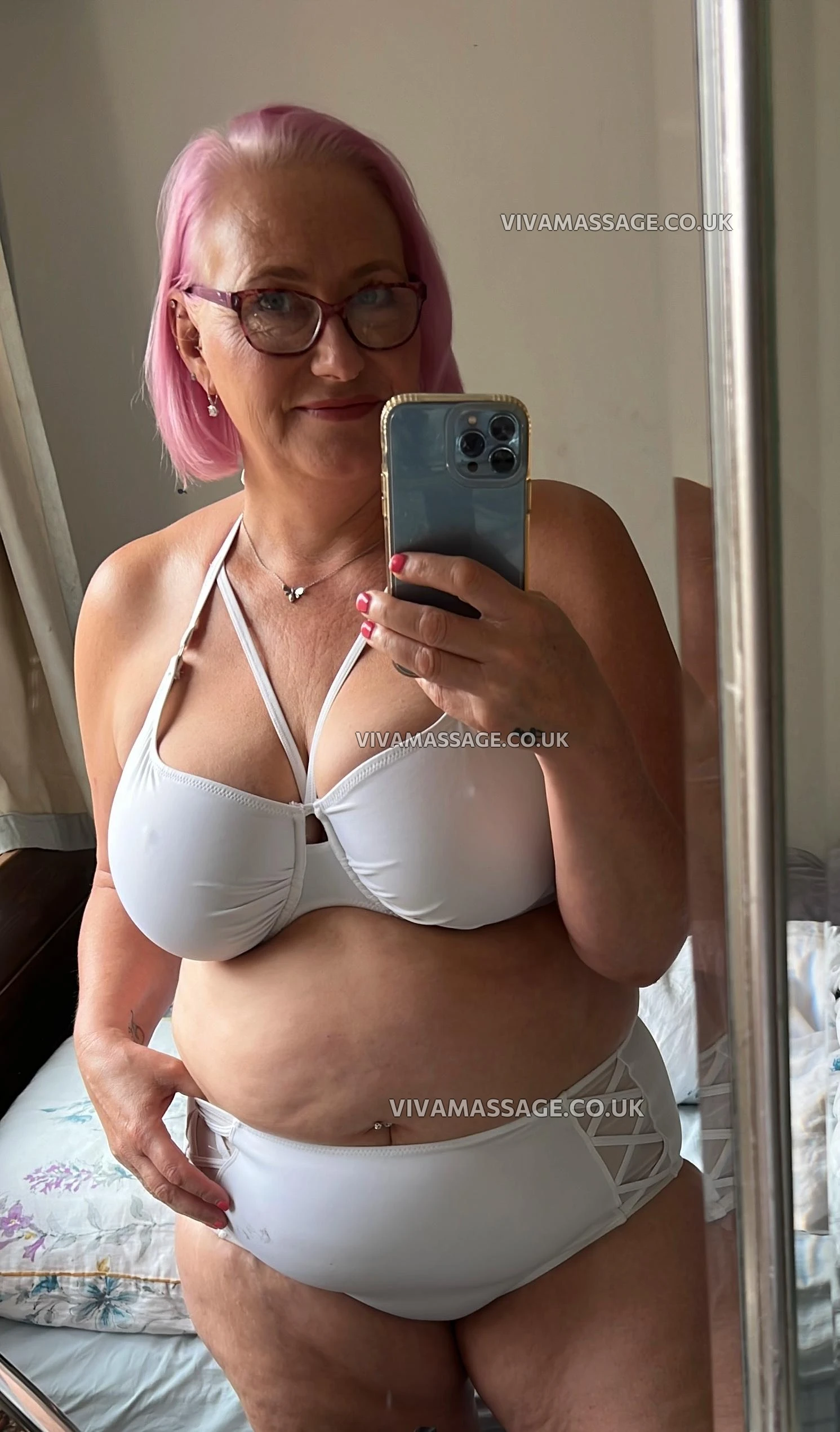 Photo 1 of mandilove1970