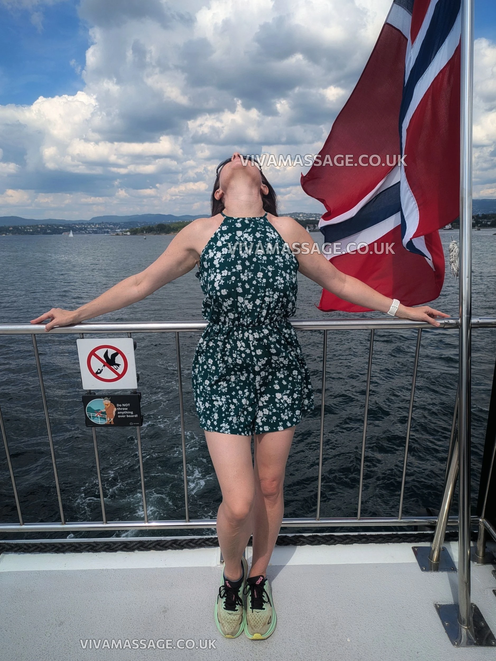 Photo 27 of vixenlikesplay