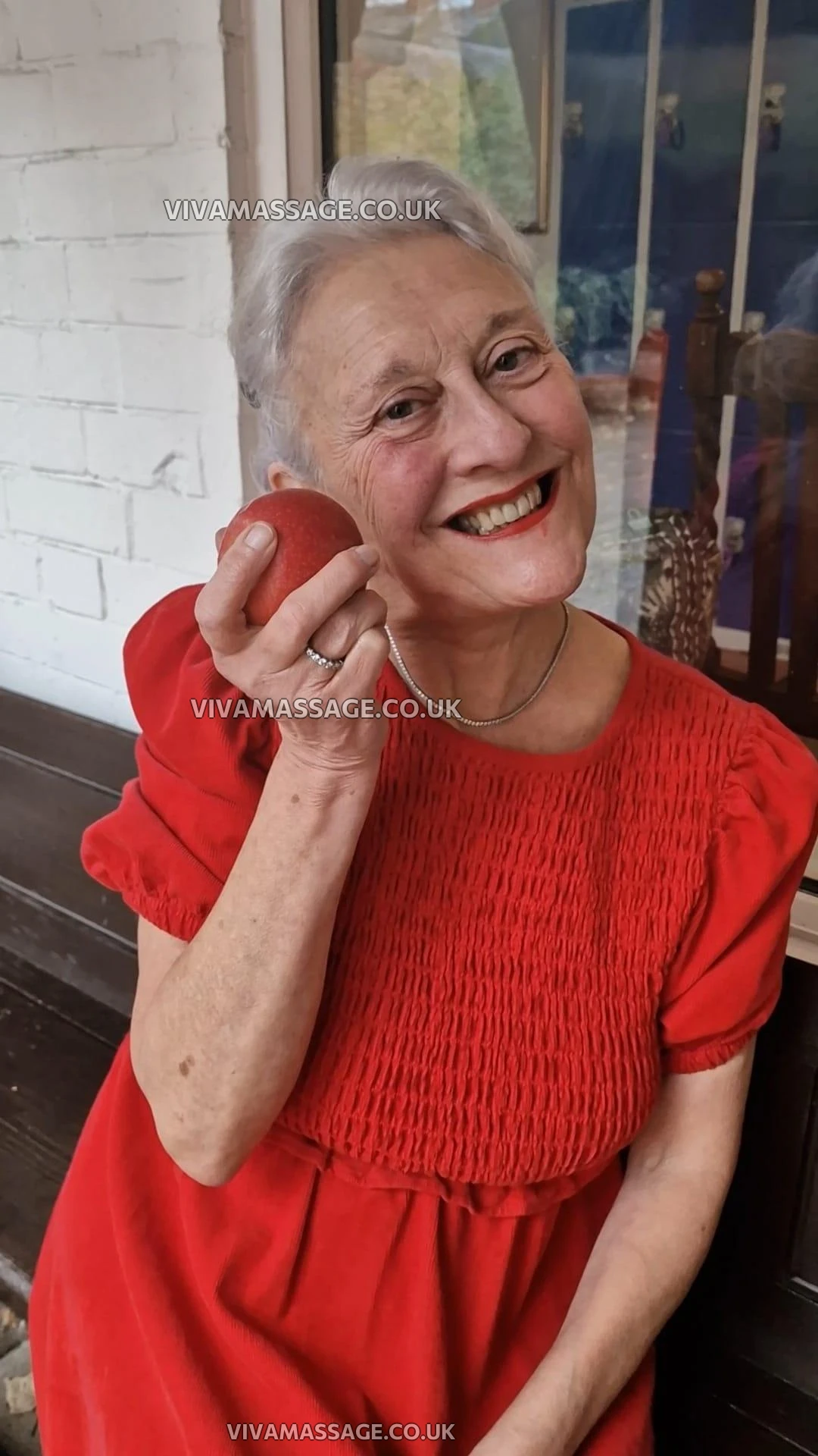 Photo 12 of Louise1955