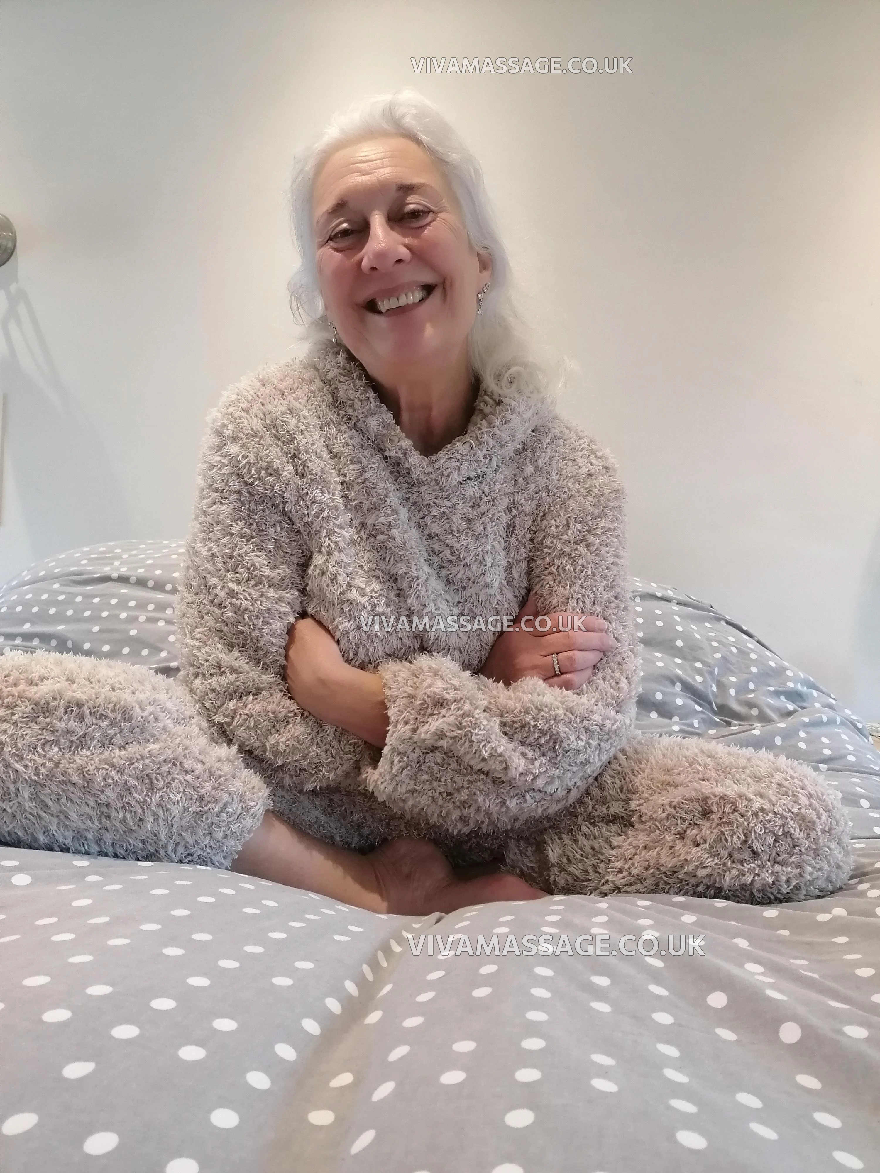 Photo 47 of Louise1955