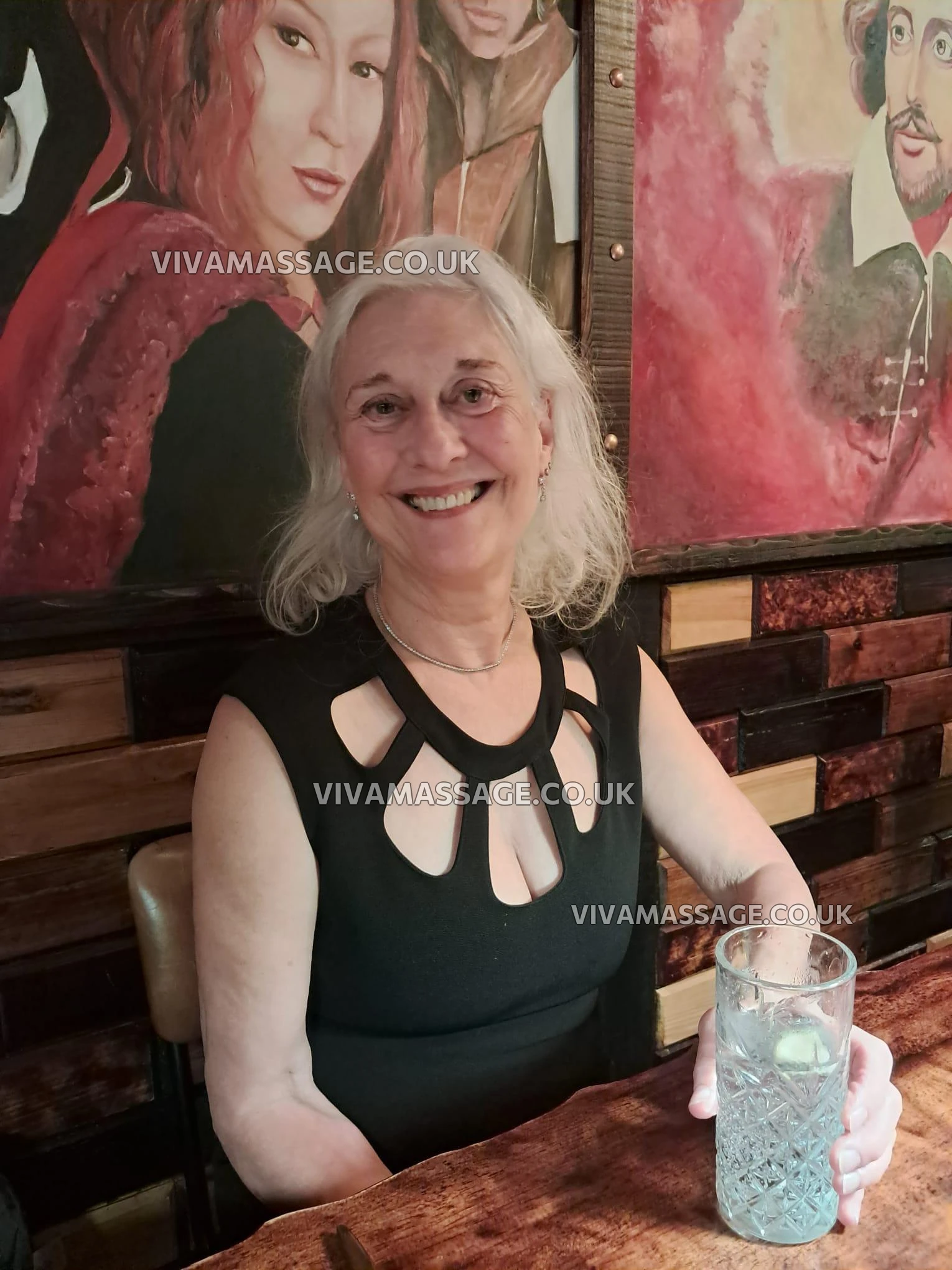 Photo 55 of Louise1955