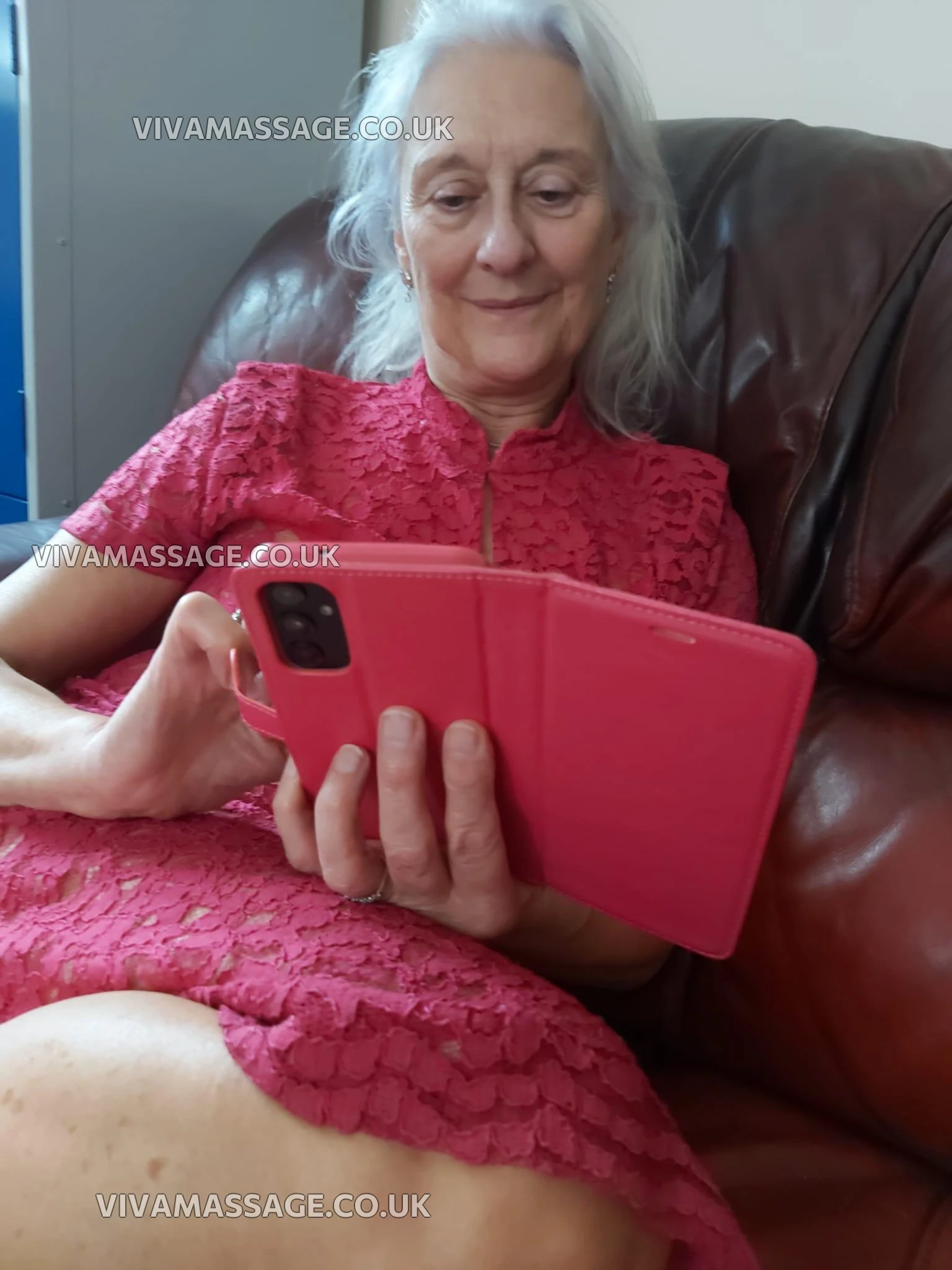 Photo 67 of Louise1955