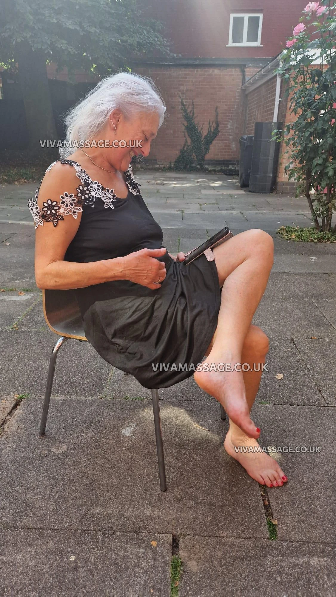 Photo 74 of Louise1955