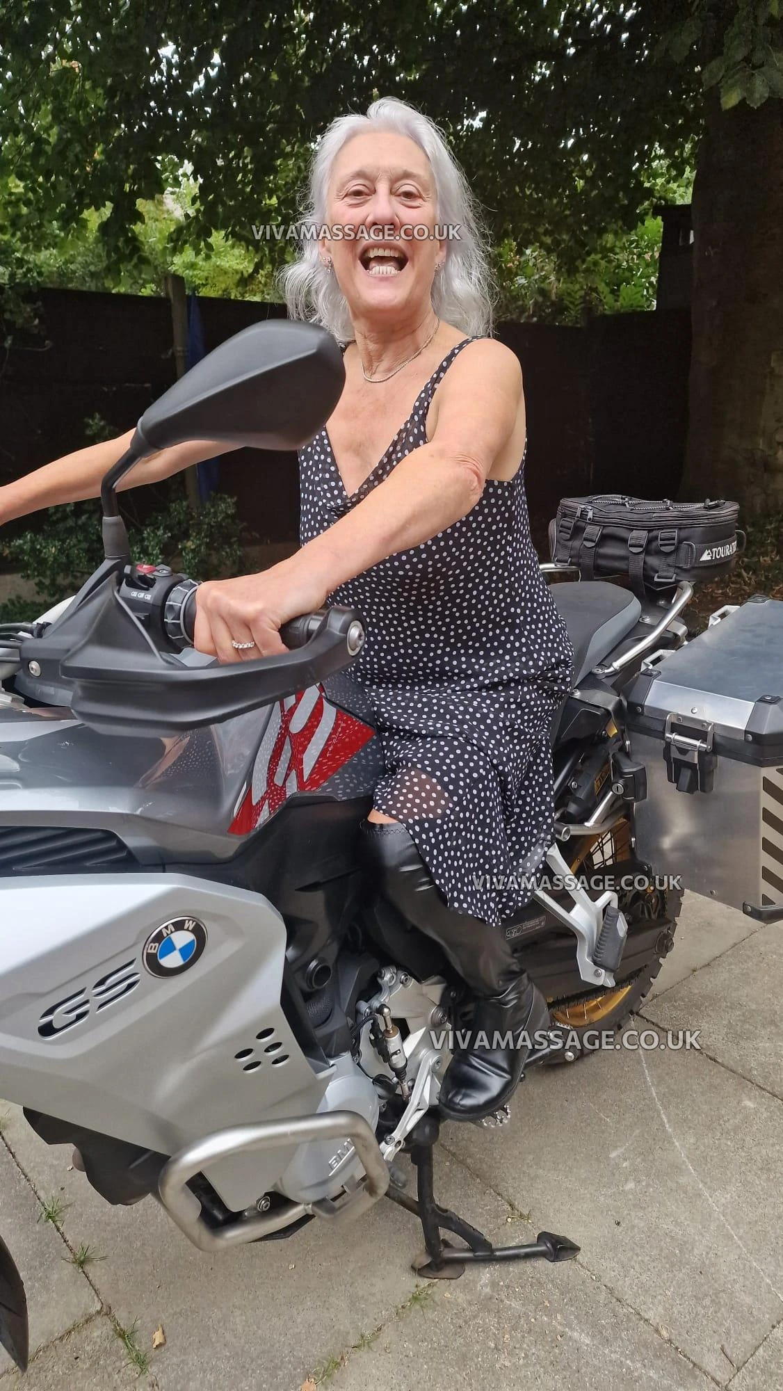 Photo 80 of Louise1955