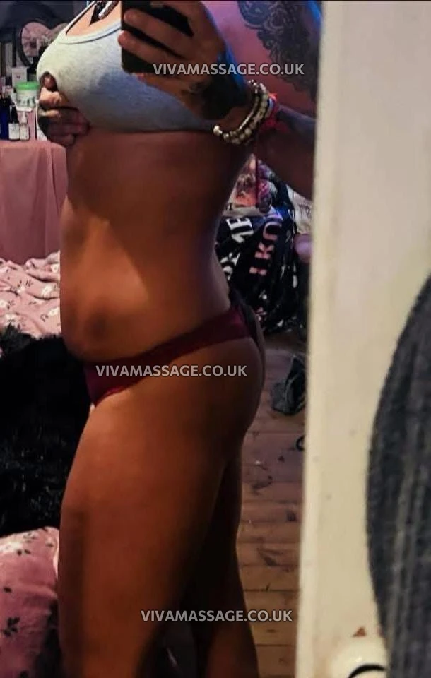 Photo 17 of Dakota ice 