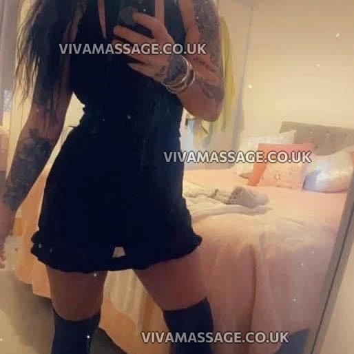 Photo 25 of Dakota ice 