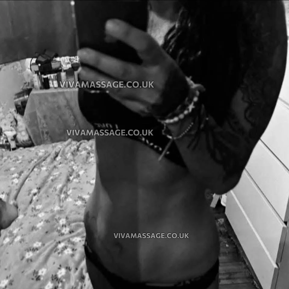 Photo 14 of Dakota ice 